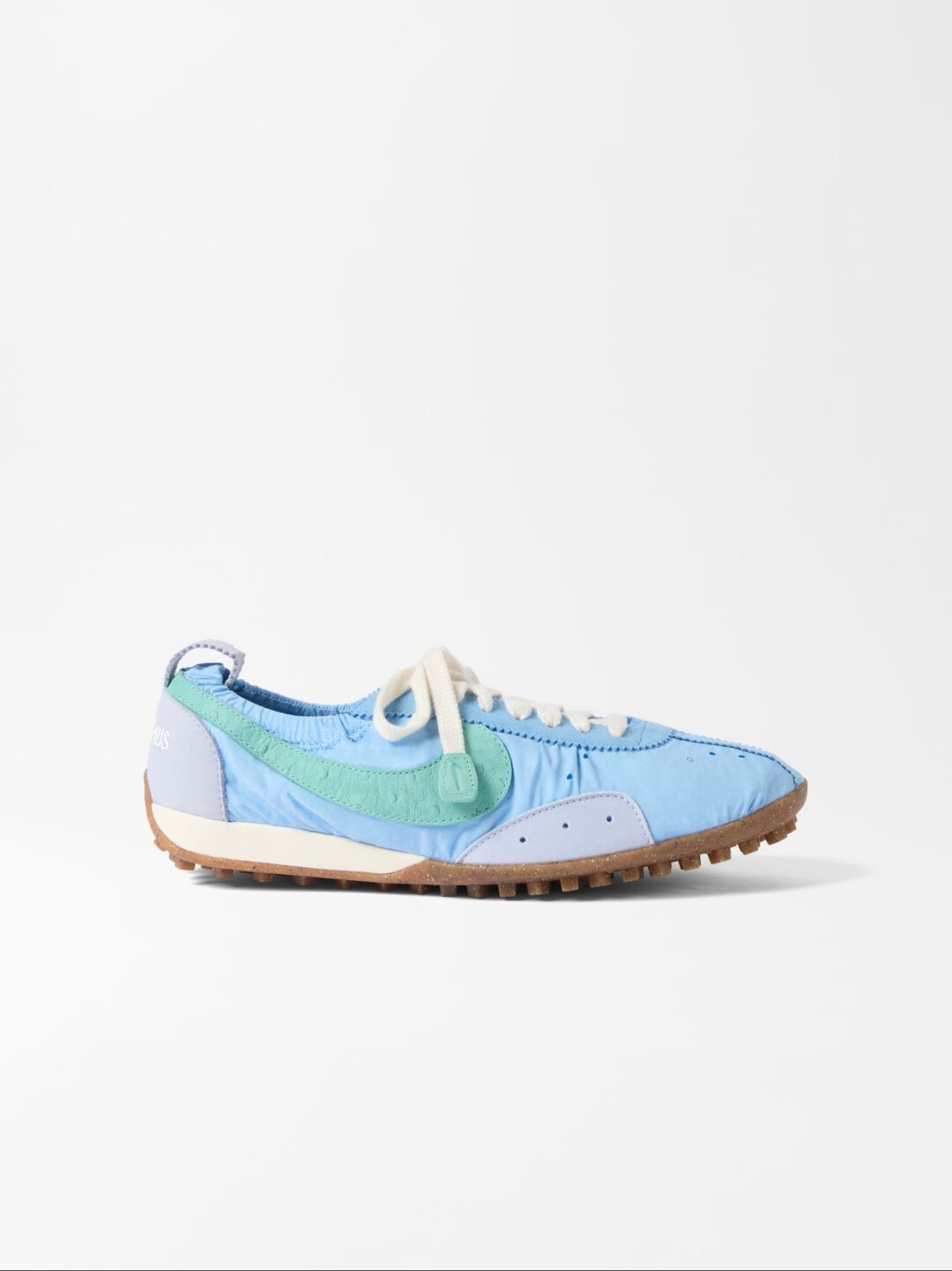 Goss!p｜JACQUEMUSとNIKEのコラボ新作、ムーンシューズが登場！