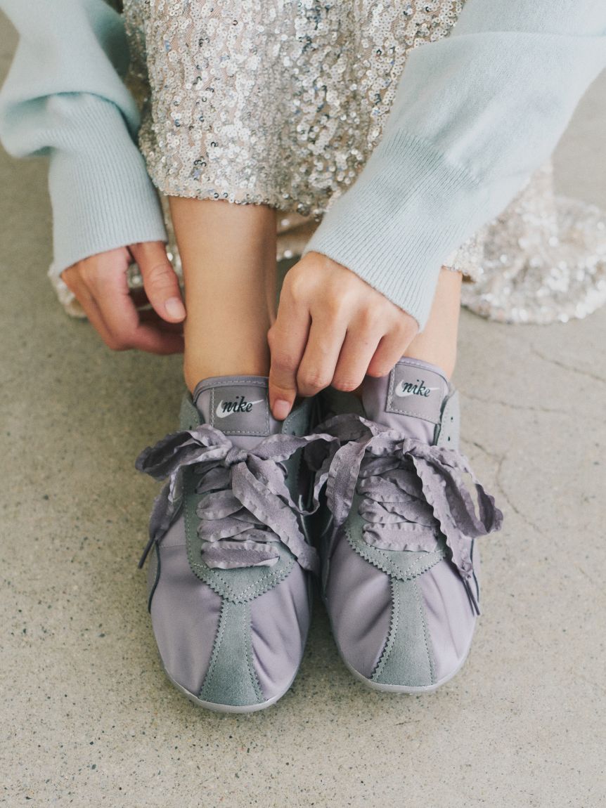 NIKE meets emmiからムーンシュー OG SEが発売決定！
