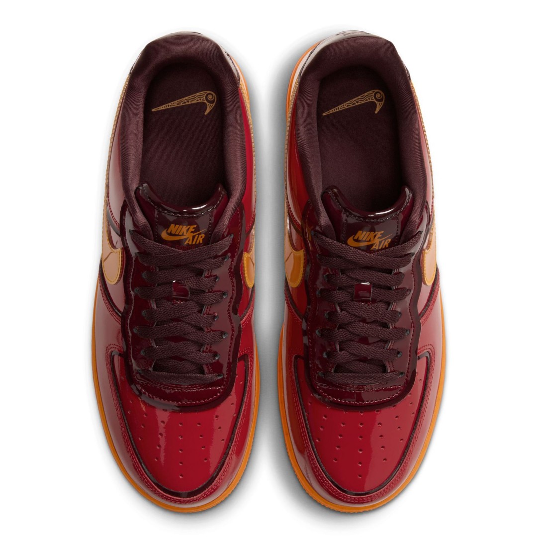 NIKE AIR FORCE 1 07 LOW “Gym Red/Team Red/Burgundy Crush” 11/2発売