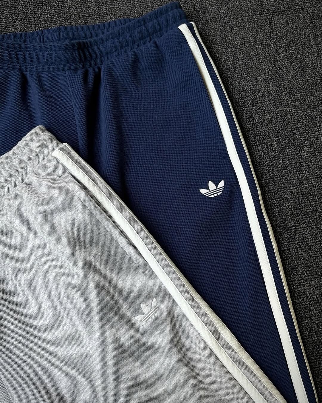 Goss!p｜adidas Originalsの新作「ビンテージ キャンパス」海外発売