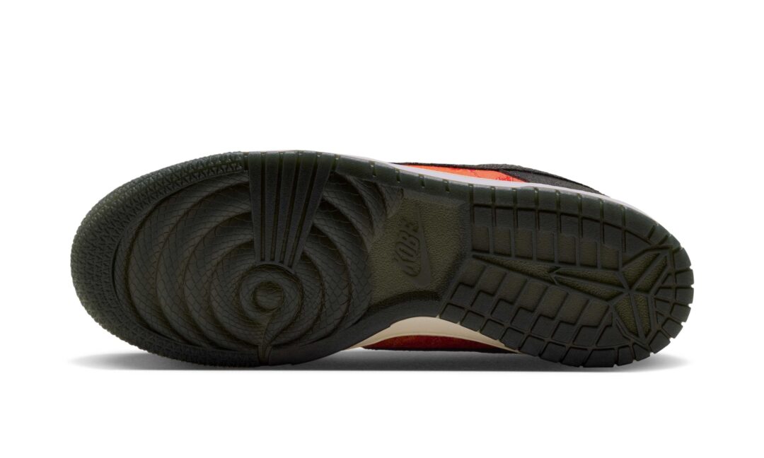 【10/30発売】コービー × NIKE DUNK LOW PROTRO “Anthracite/Sundial”