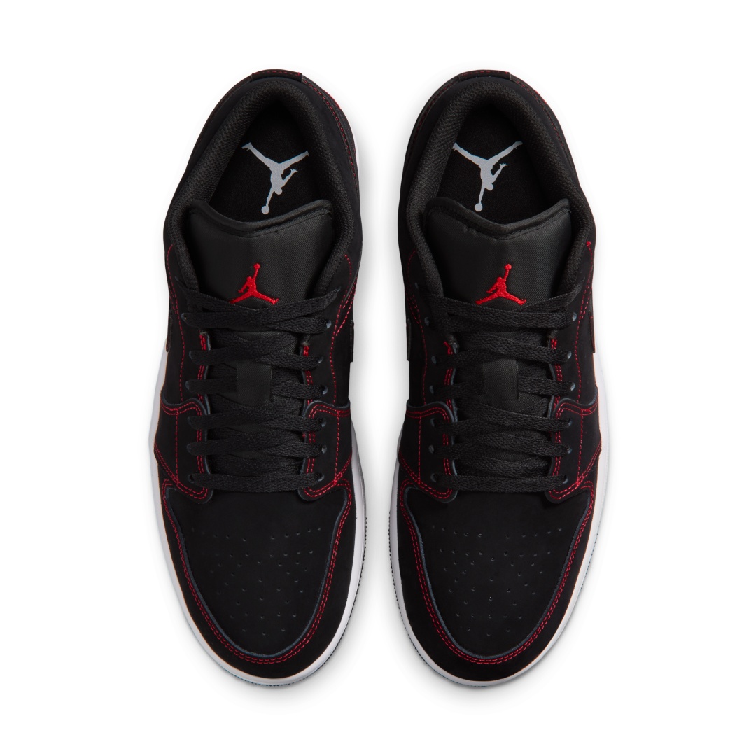 NIKE AIR JORDAN 1 LOW “Bloodline”が2026年10月に登場！