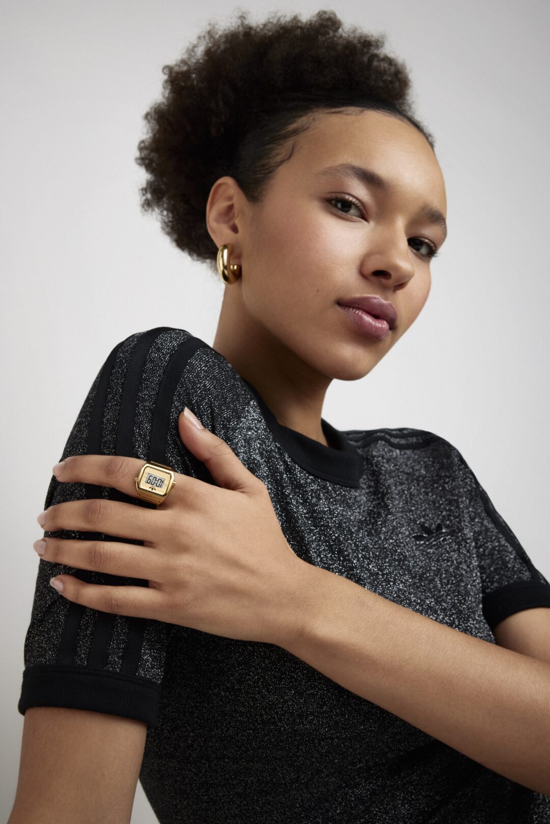 adidas Originals 初のリングウォッチ「DIGITAL TWO RING」4月17日発売