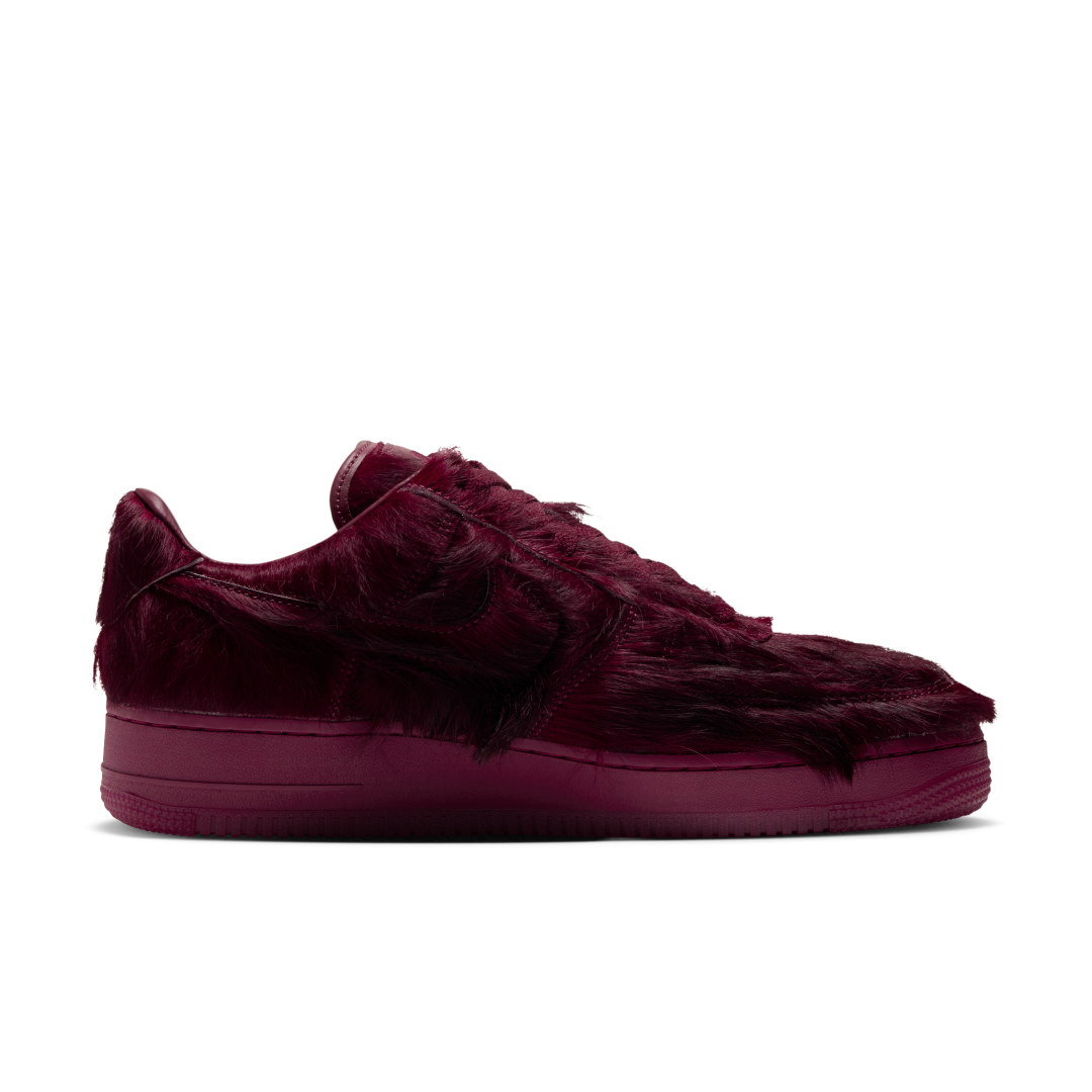 NIKE AIR FORCE 1 LOW “Team Red Hair”が10/15発売！