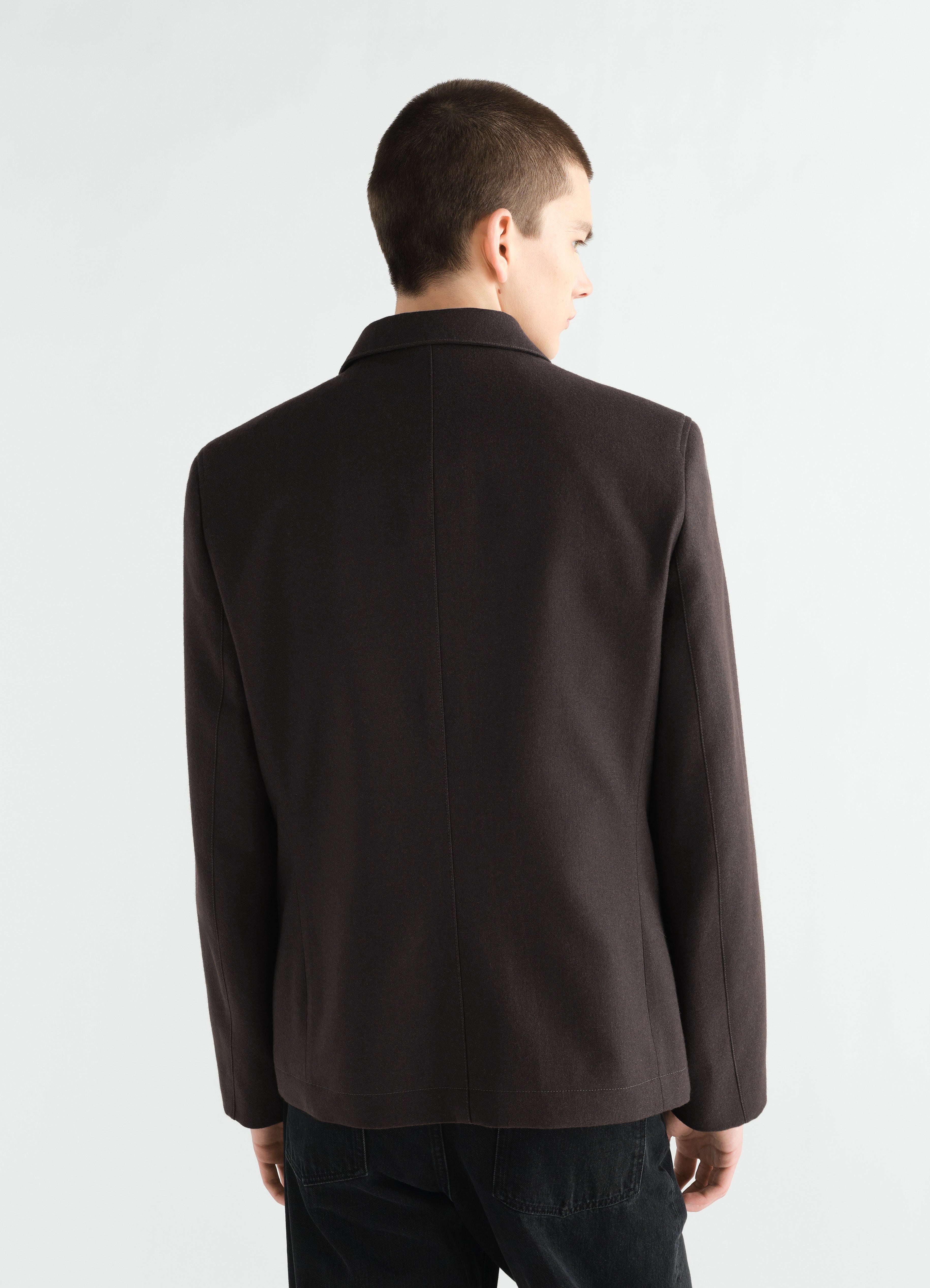 LEMAIREの新作ジャケット「UTILITY TAILORED JACKET」登場