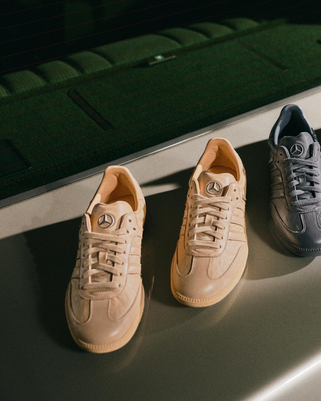 Mercedes-Benz × adidas Originals SAMBA OGが10/13発売！