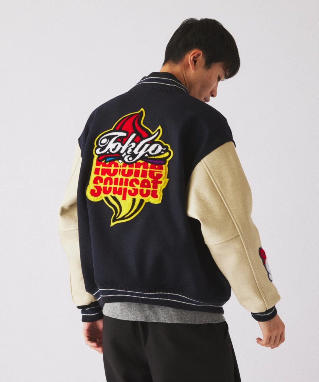 Goss!p｜JOURNAL STANDARD relume × TOKYO No.1 SOUL SET 別注のスタッフジャケット、2026年1月下旬発売