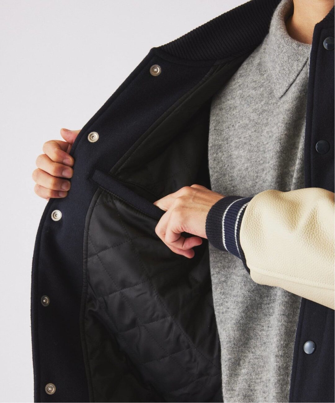 Goss!p｜JOURNAL STANDARD relume × TOKYO No.1 SOUL SET 別注のスタッフジャケット、2026年1月下旬発売