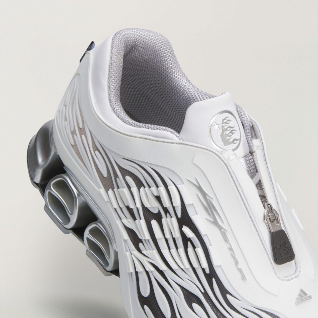 Hellstar x adidas Originals MEGARIDE S2、8月8日発売!