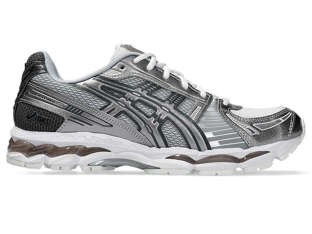 ASICS GEL-KAYANO 12.1 “WHITE/COCOA POWDER” 10/8発売