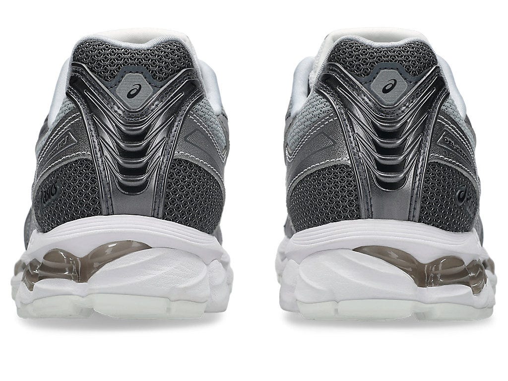 ASICS GEL-KAYANO 12.1 “WHITE/COCOA POWDER” 10/8発売
