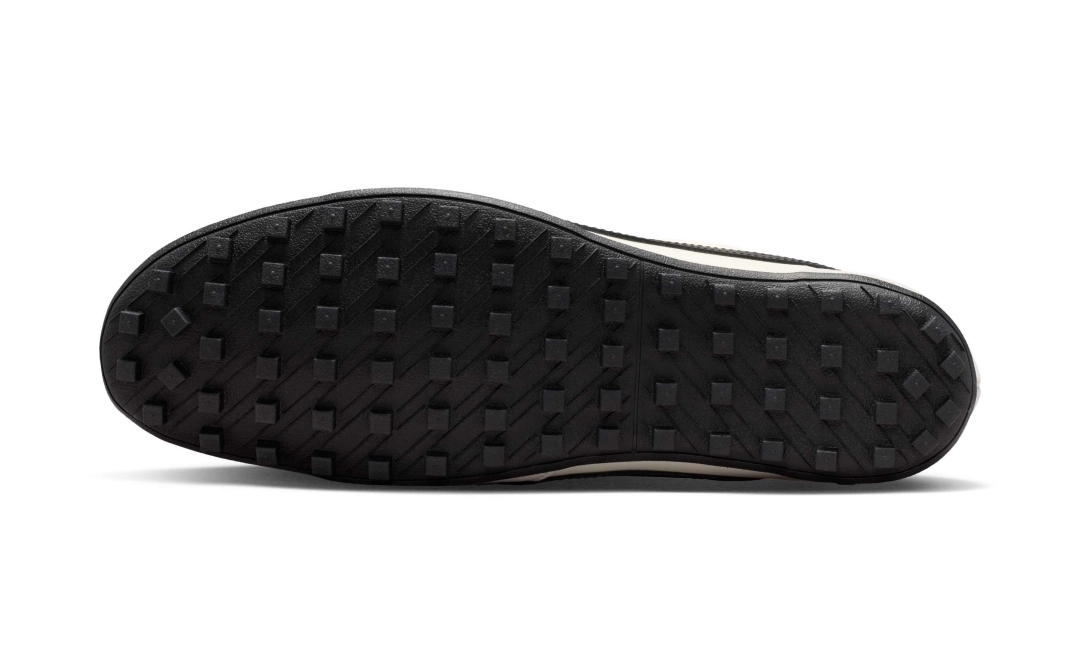 Goss!p｜待望の復刻！NIKE MOON SHOE OG “セイル/ブラック”登場
