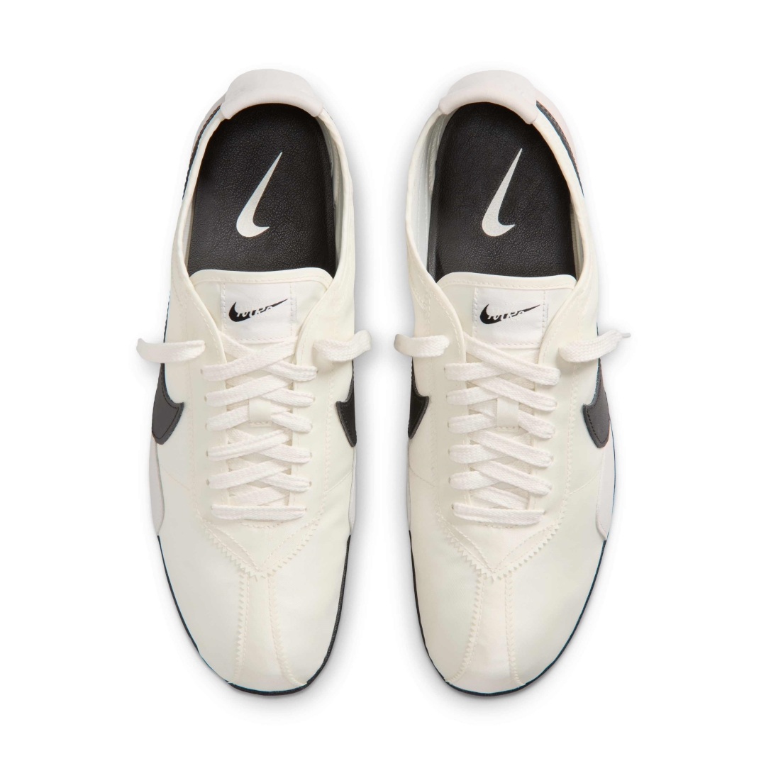 Goss!p｜待望の復刻！NIKE MOON SHOE OG “セイル/ブラック”登場
