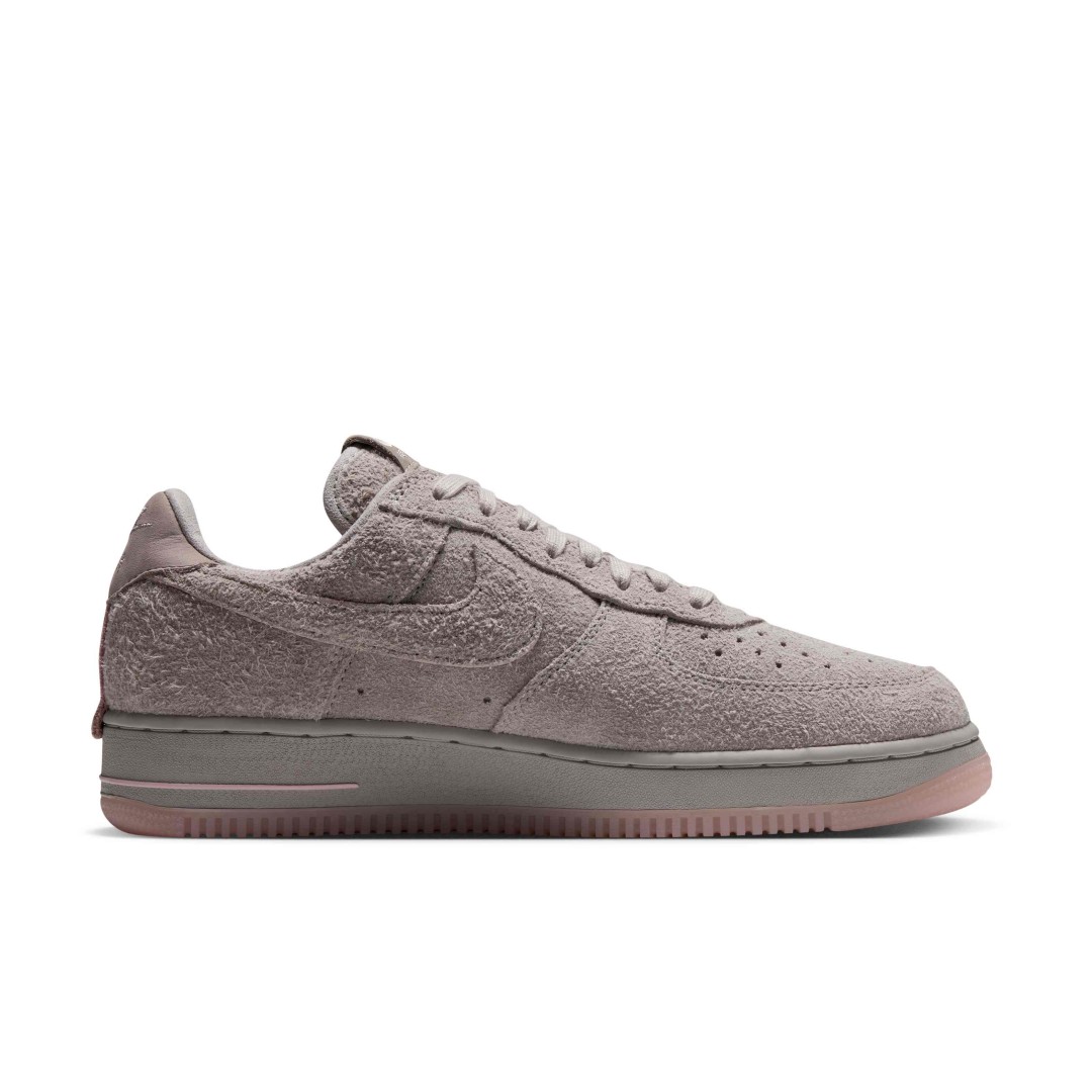 2026年10月7日発売！NIKE AIR FORCE 1 “Subway Rat”