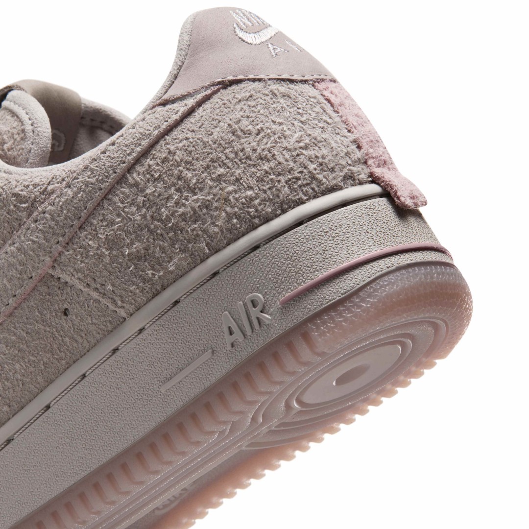 2026年10月7日発売！NIKE AIR FORCE 1 “Subway Rat”