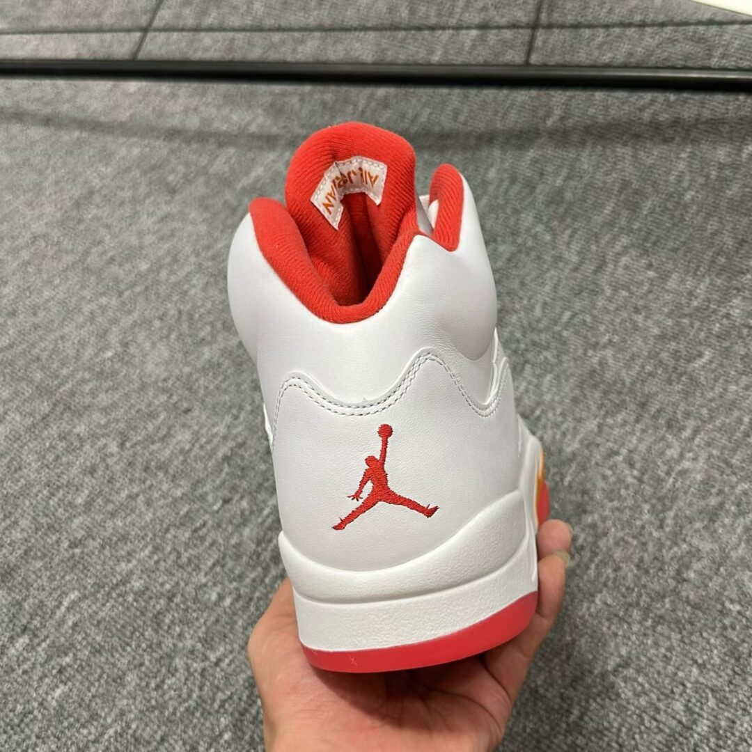 Goss!p｜復刻決定！NIKE AIR JORDAN 5 “ホワイト/サンセット”が登場