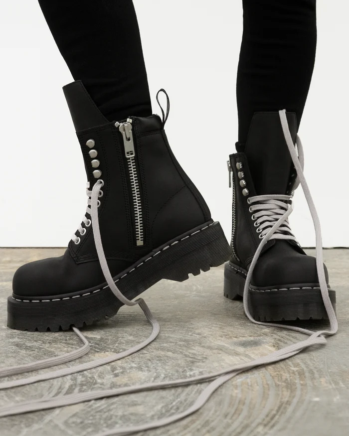 Goss!p｜Dr. MartensとRICK OWENSのコラボ新作ブーツが登場