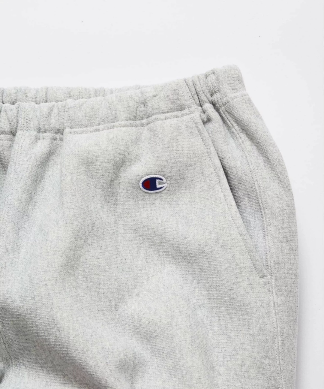 JOURNAL STANDARD × Champion 別注アイテムが登場！