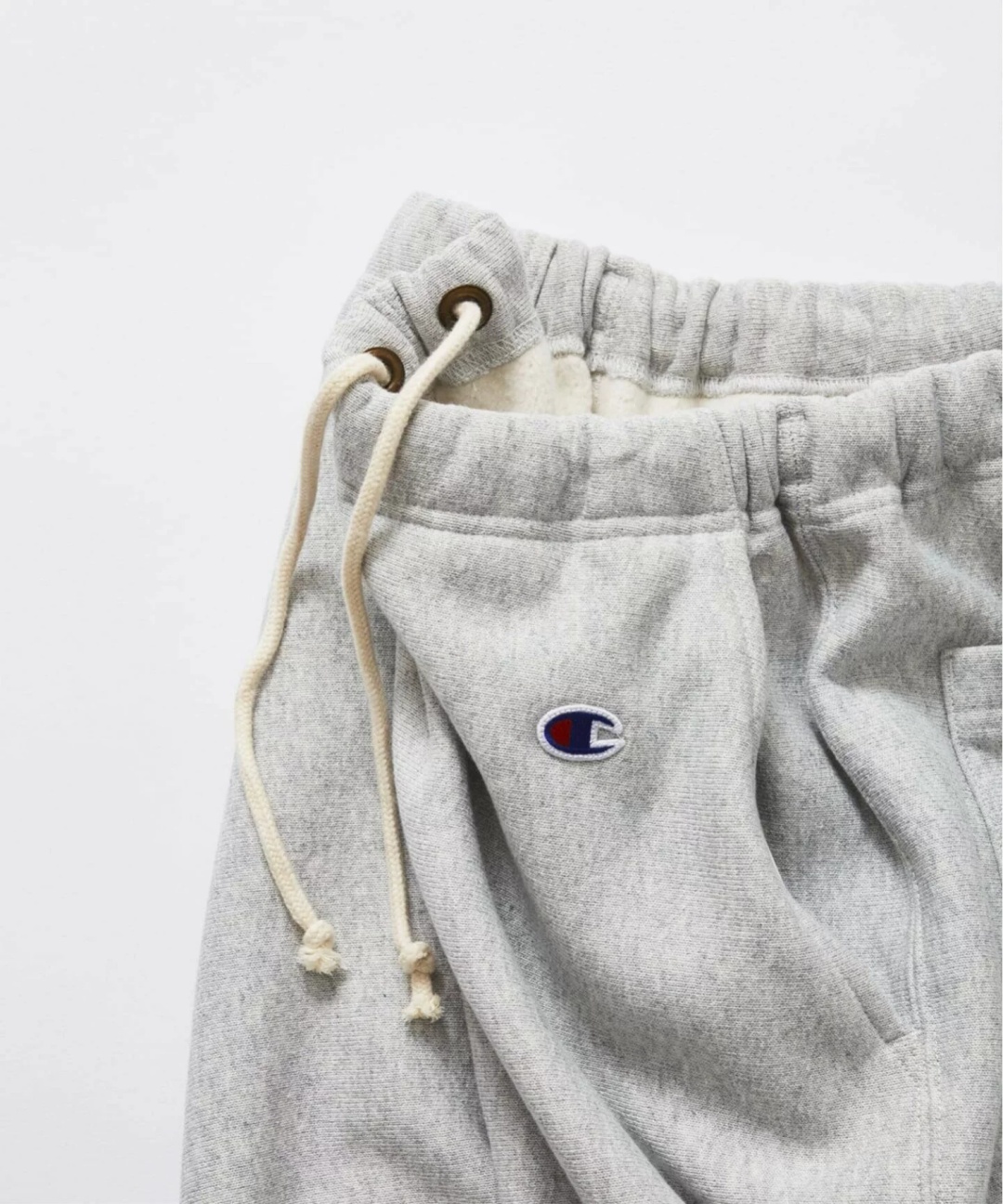 JOURNAL STANDARD × Champion 別注アイテムが登場！
