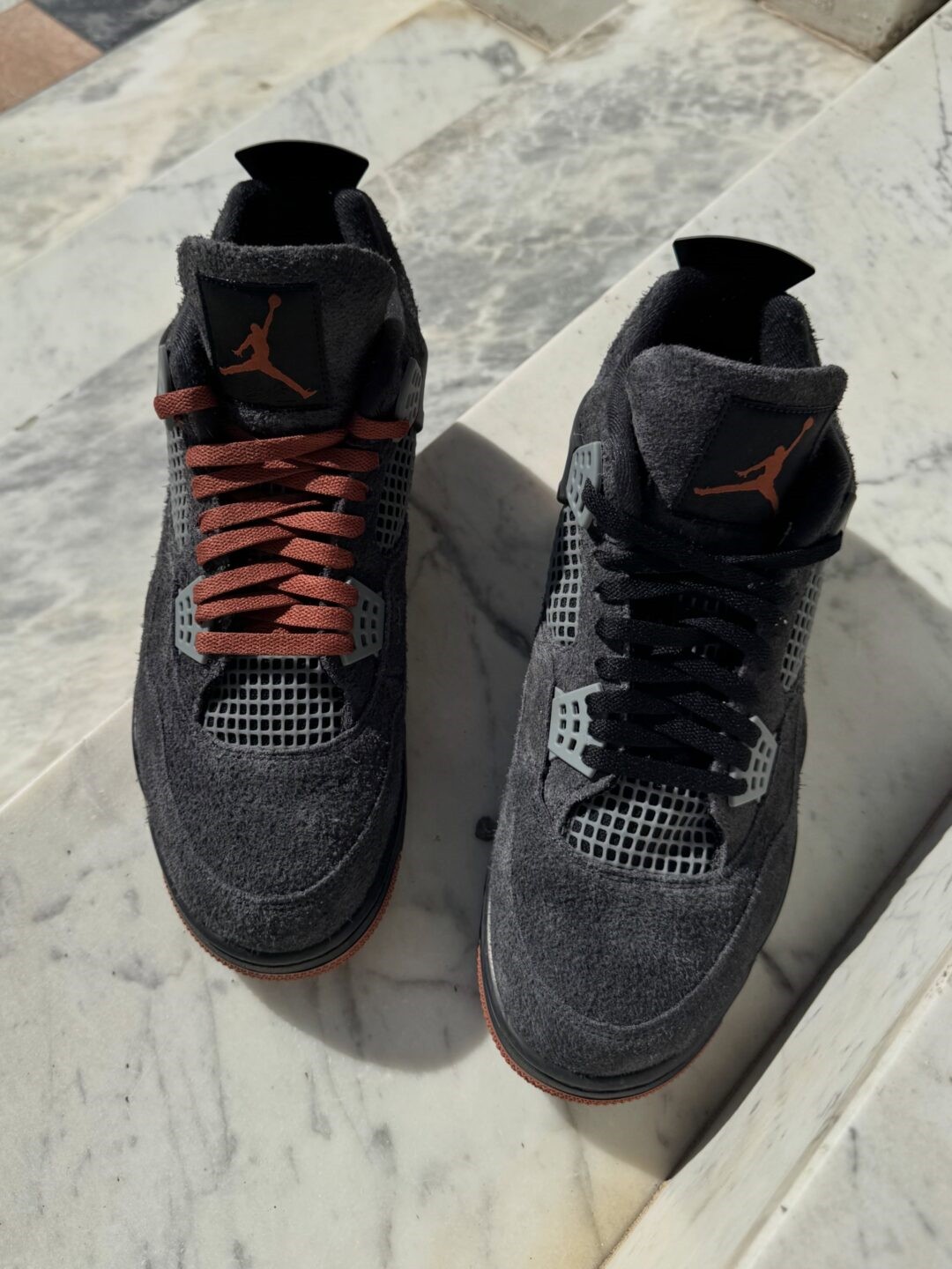 Goss!p｜待望の新作！NIKE AIR JORDAN 4 RETRO “London” 発売間近
