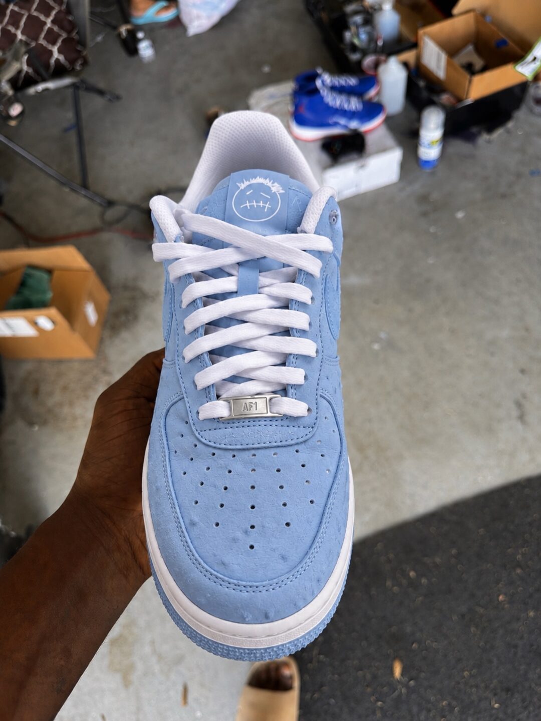 トラヴィス・スコット新作！NIKE AIR FORCE 1 LOW登場