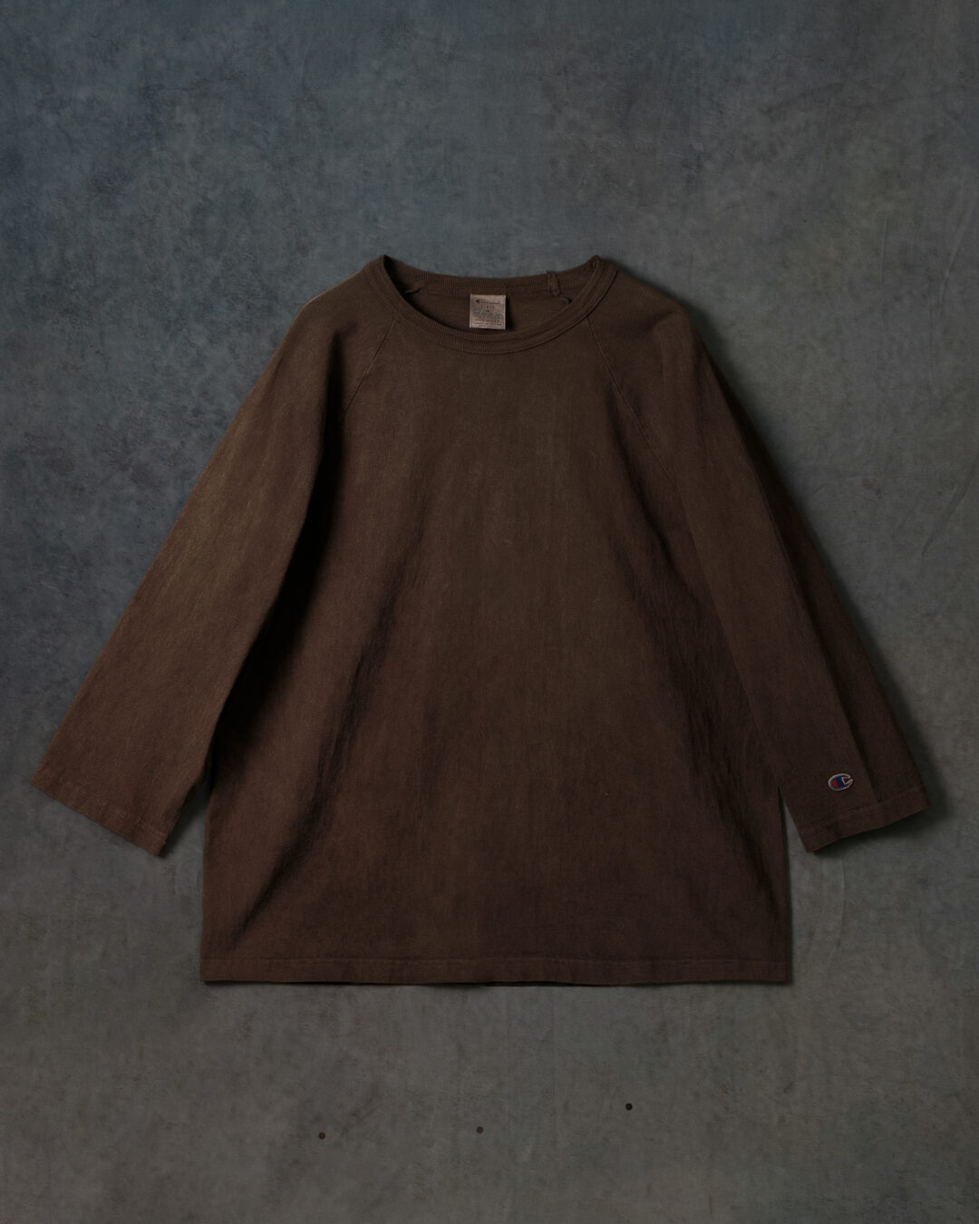 Champion「T1011」奄美泥染めの新作が10/3発売