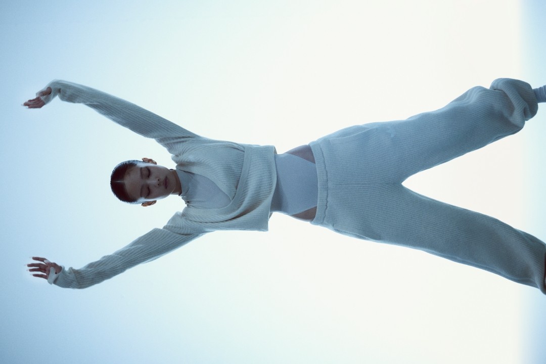 BLACKPINK JENNIEとadidasのコラボスニーカーが登場！