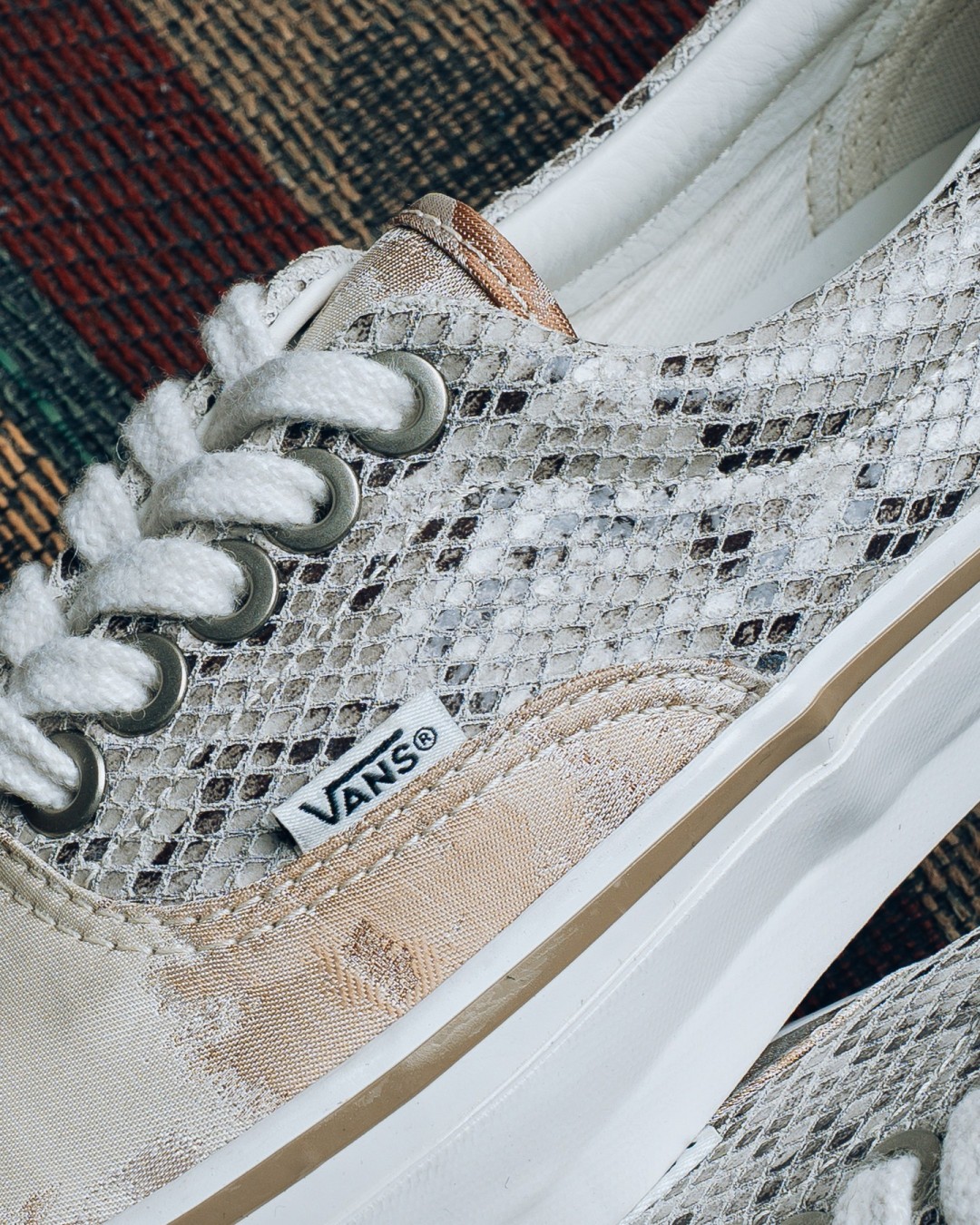 VANSより新作OTW by ERA 95 VIBRAMが登場！10/13発売