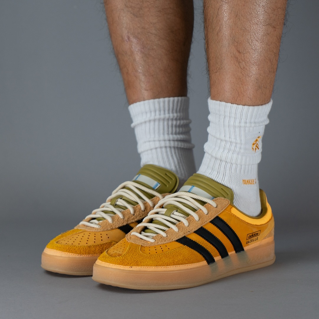 BAD BUNNY × adidas GAZELLE INDOORが10月17日登場！