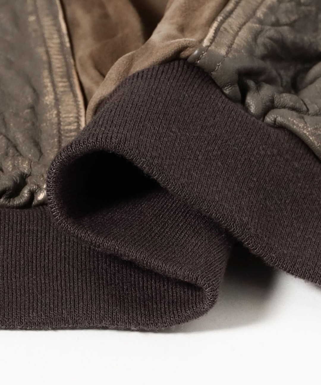 BEAMS 2026 FW レザー ブルゾンが登場！