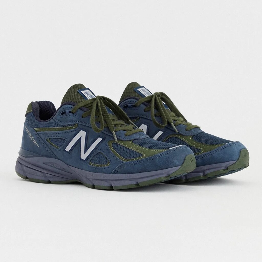 ニューバランス990v4「NBネイビー/メテオライト」の新色登場！