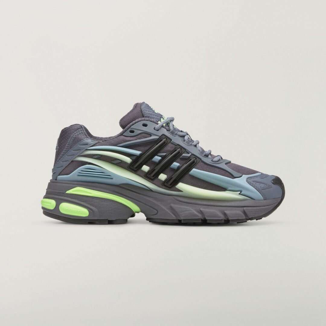 Pharrell Williams x adidas JELLYFISH 10/24発売決定！