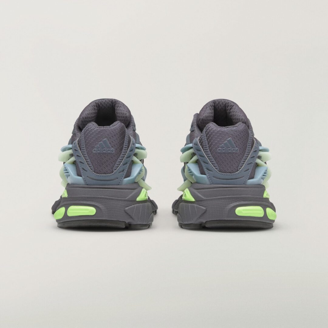 Pharrell Williams x adidas JELLYFISH 10/24発売決定！