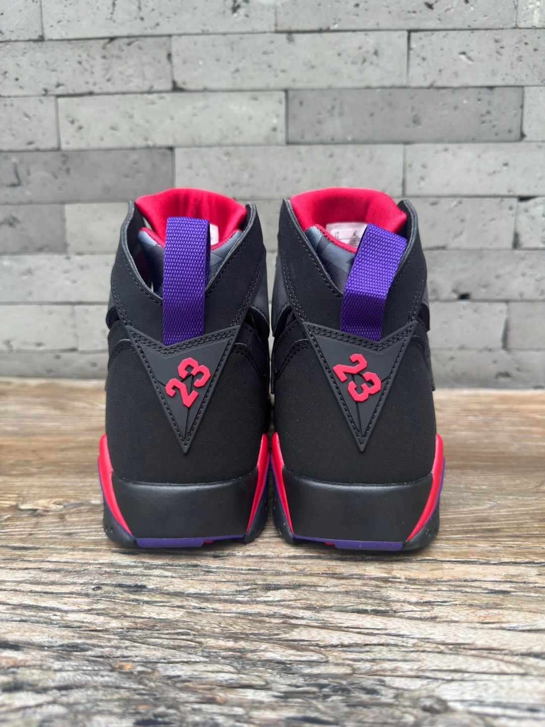 Goss!p｜NIKE AIR JORDAN 7 OG “Playoffs”が2027年に再登場！