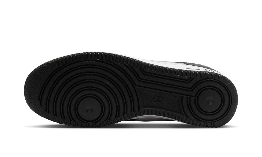 NIKE AIR FORCE 1 LOW “Cracked Leather Pack/Black/Green”が登場!