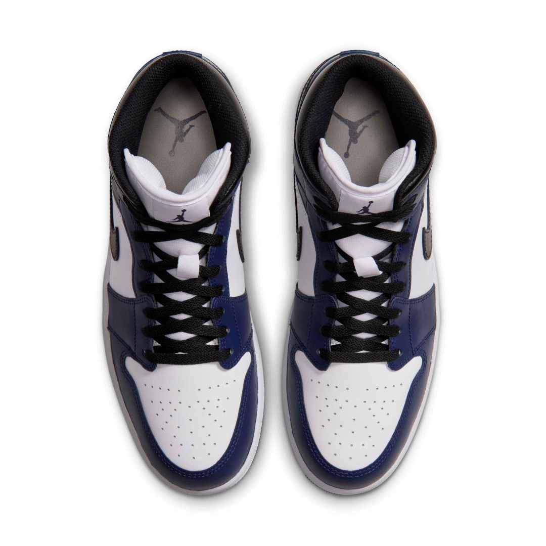 Goss!p｜新作！NIKE AIR JORDAN 1 MID “ホワイト/カレッジネイビー”が登場