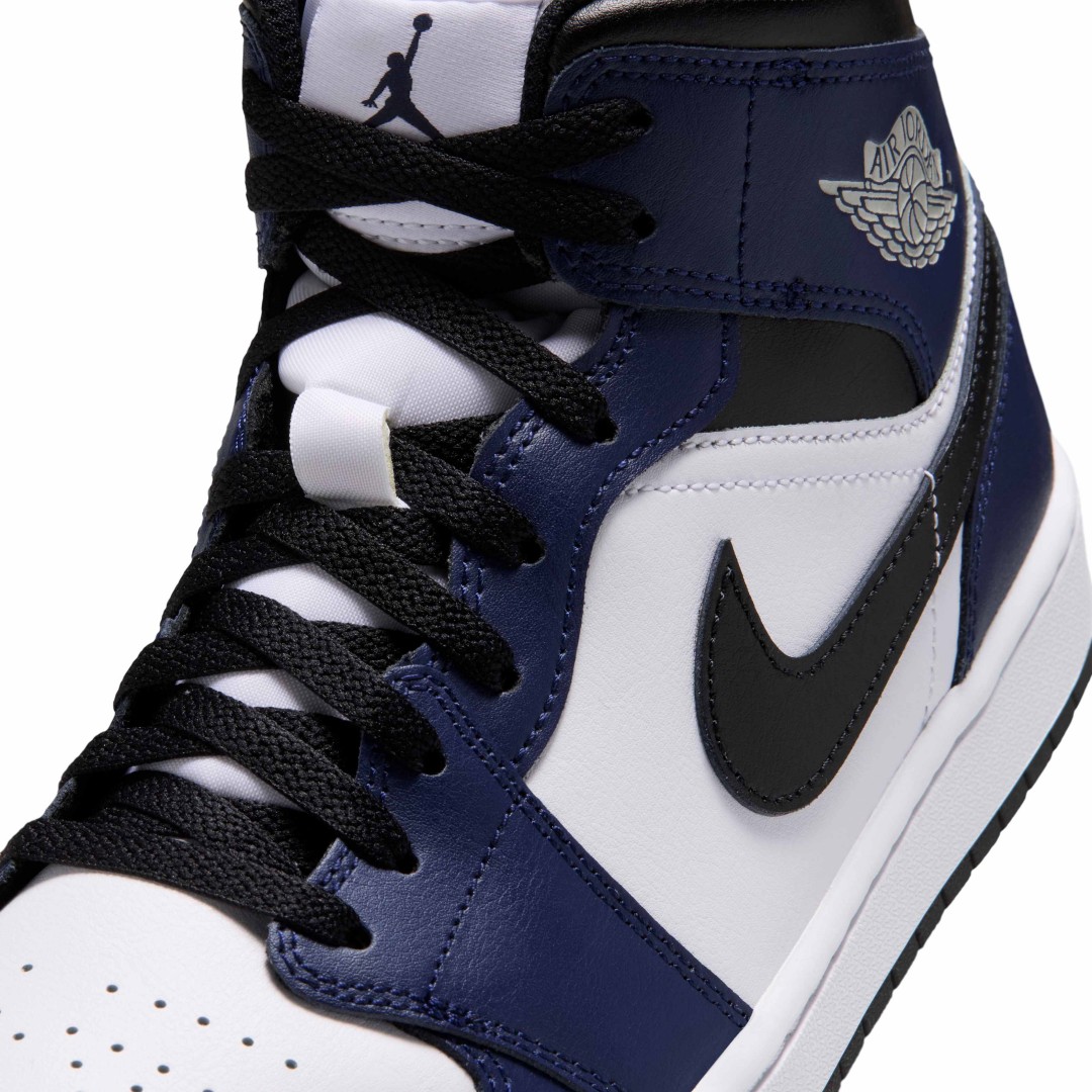 Goss!p｜新作！NIKE AIR JORDAN 1 MID “ホワイト/カレッジネイビー”が登場