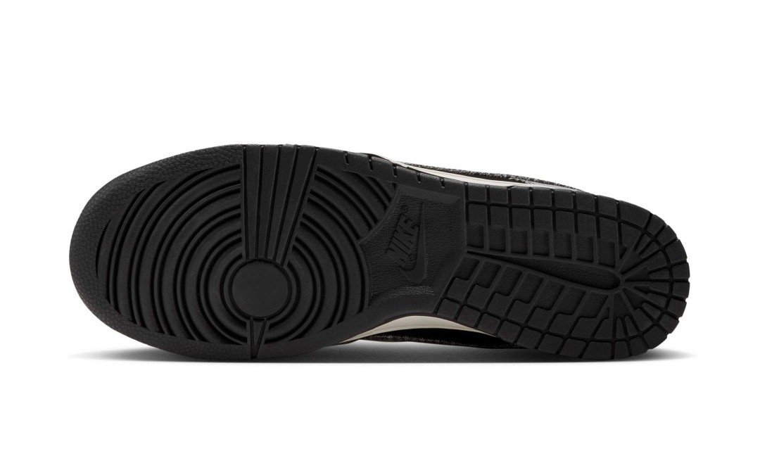 NIKE DUNK LOW SE “Black/Sail”が2026年10月発売予定