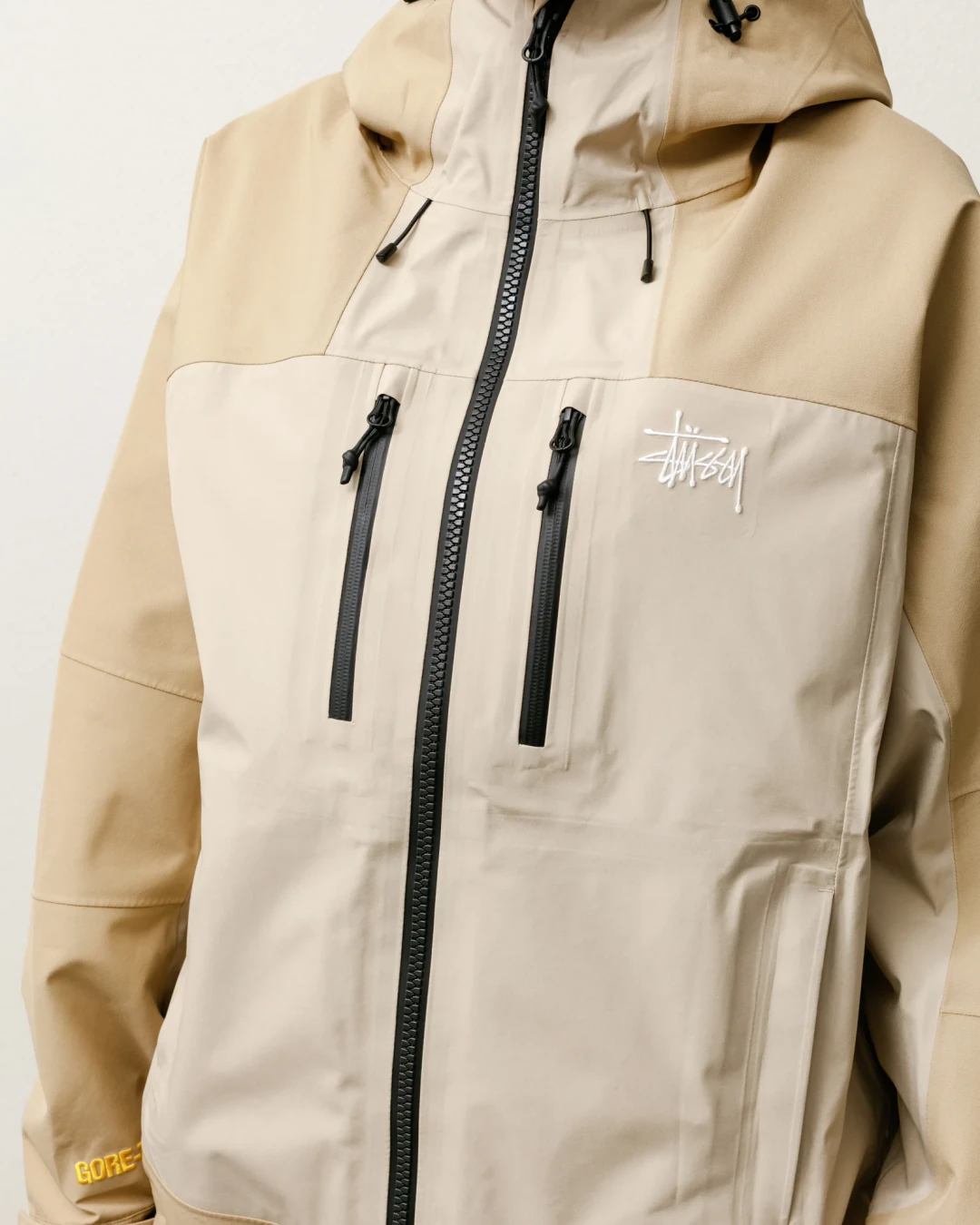 STUSSYの新作「GORE-TEX GUIDE SHELL」が登場