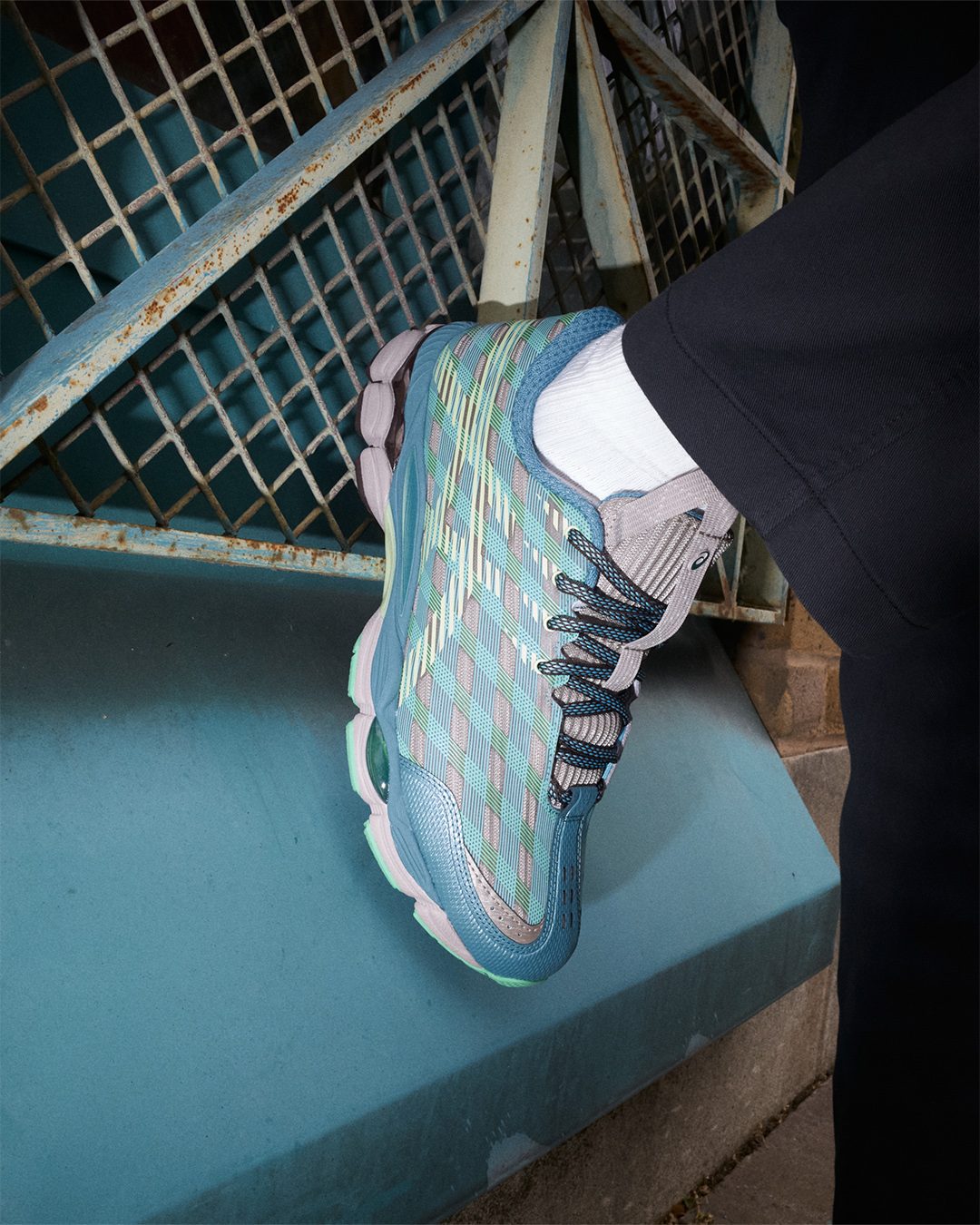 KIKO KOSTADINOVとASICSの新作スニーカー、10/23発売！