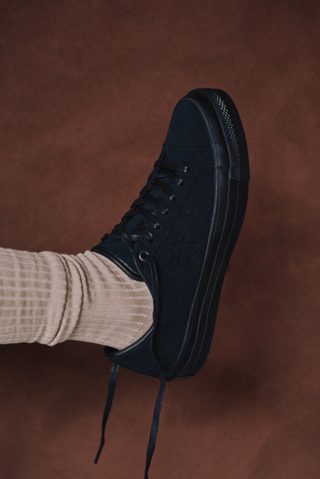Goss!p｜CONVERSE × BIOTOP × 在原みゆ紀の新作スニーカーが登場！