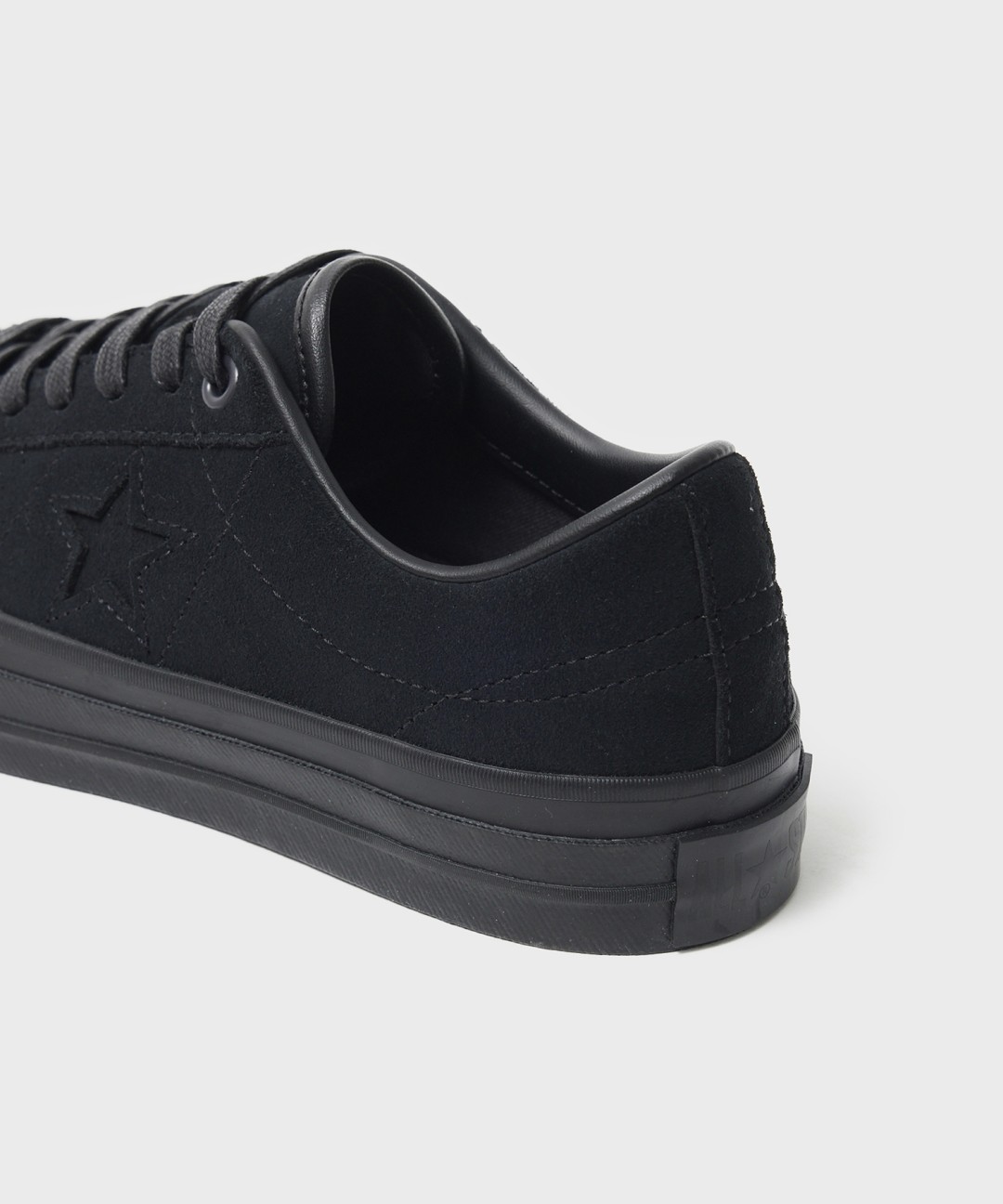 Goss!p｜CONVERSE × BIOTOP × 在原みゆ紀の新作スニーカーが登場！