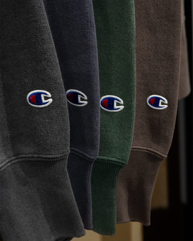 V.A. × Champion REVERSE WEAVE Vintage Wash Sweat 2026年9月下旬発売