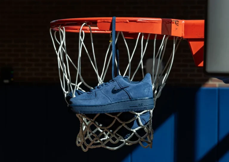 Goss!p｜WNBAとNIKEの新作スニーカーが登場！「インディアナフィーバー」