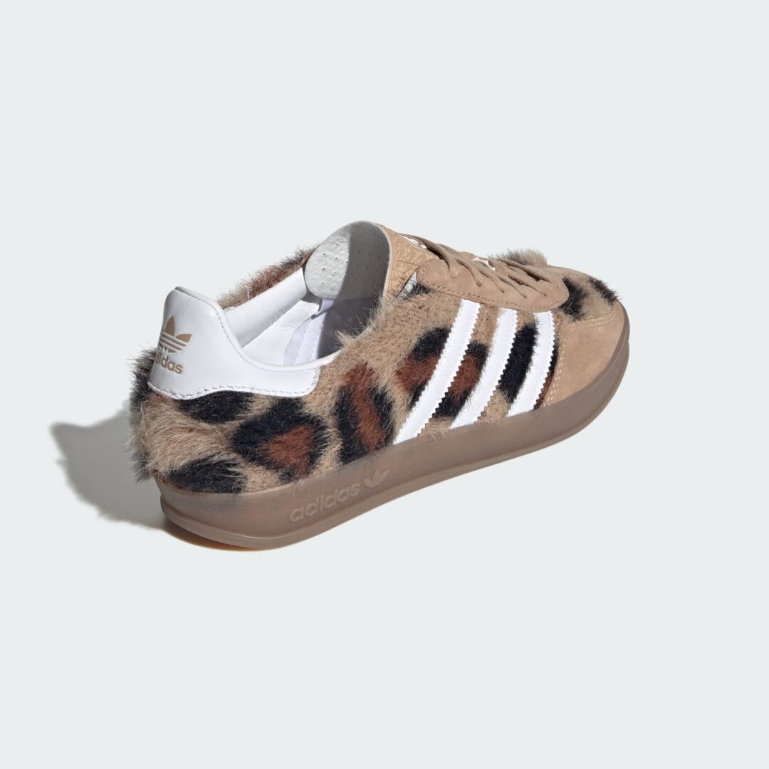 atmos pink × adidas GAZELLE INDOOR “Trinity Leopard” 10/25発売