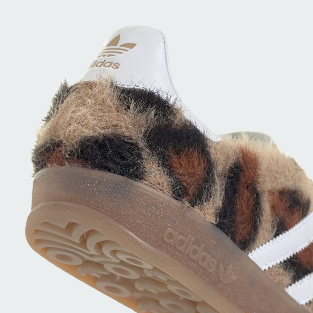 atmos pink × adidas GAZELLE INDOOR “Trinity Leopard” 10/25発売