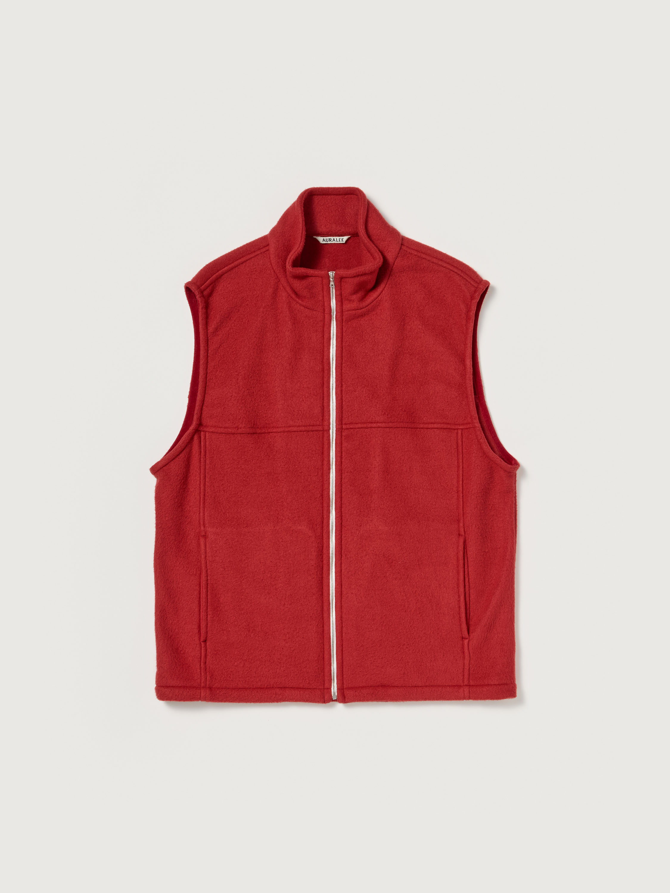 AURALEEの新作PURE SILK COMFORT FLEECE VESTが登場