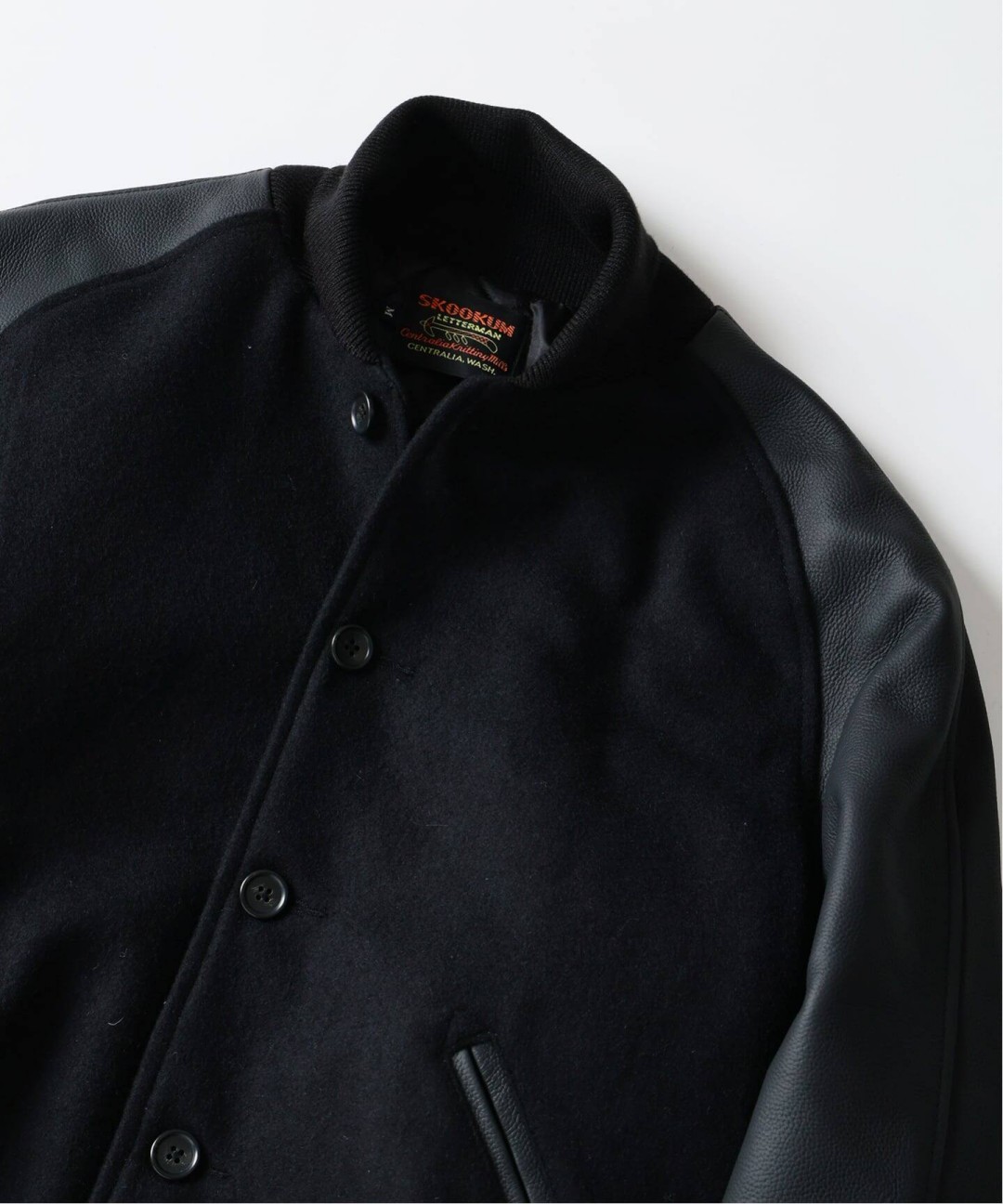 JOURNAL STANDARD relume × SKOOKUM 別注アワードジャケットが12月発売