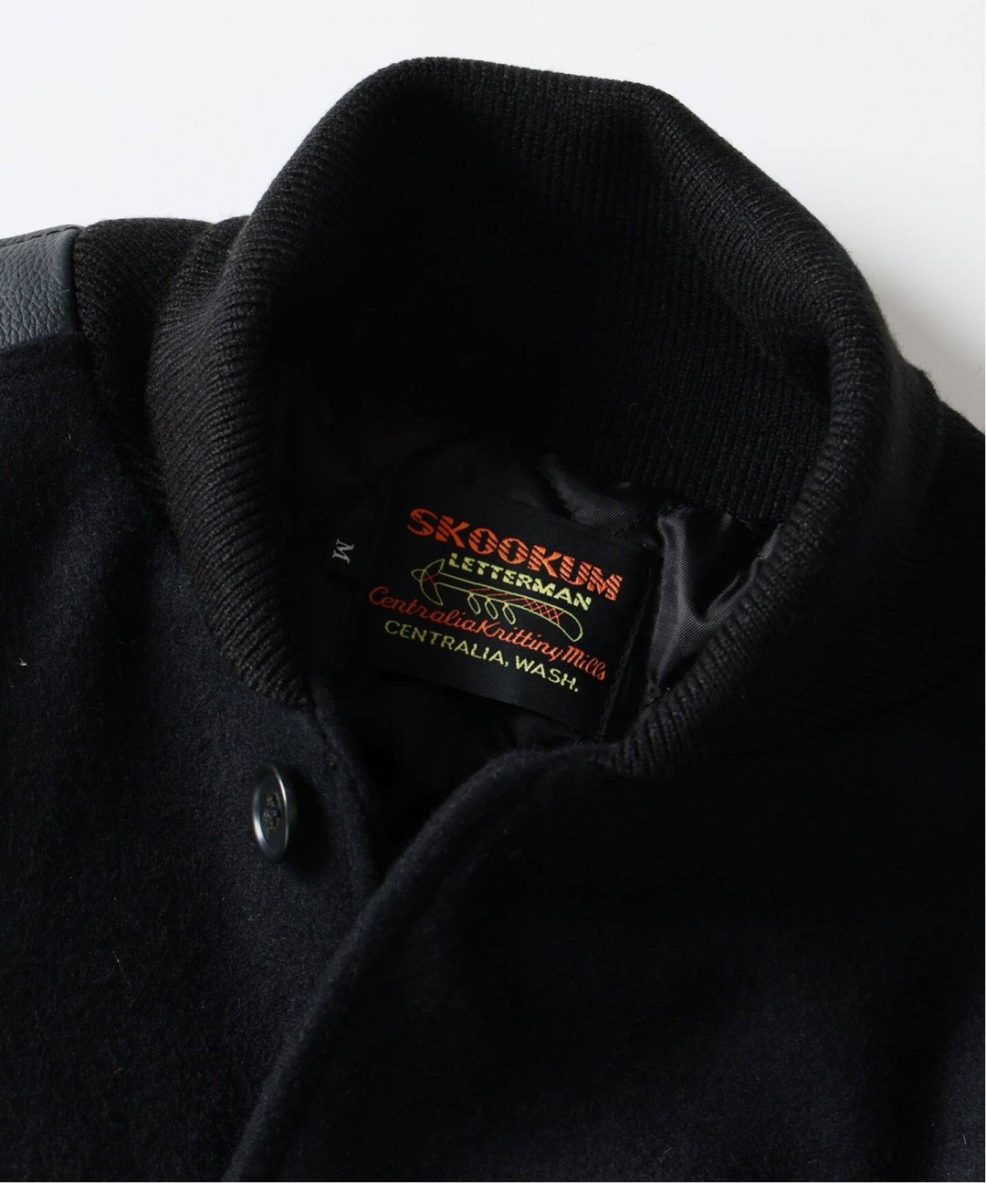 JOURNAL STANDARD relume × SKOOKUM 別注アワードジャケットが12月発売