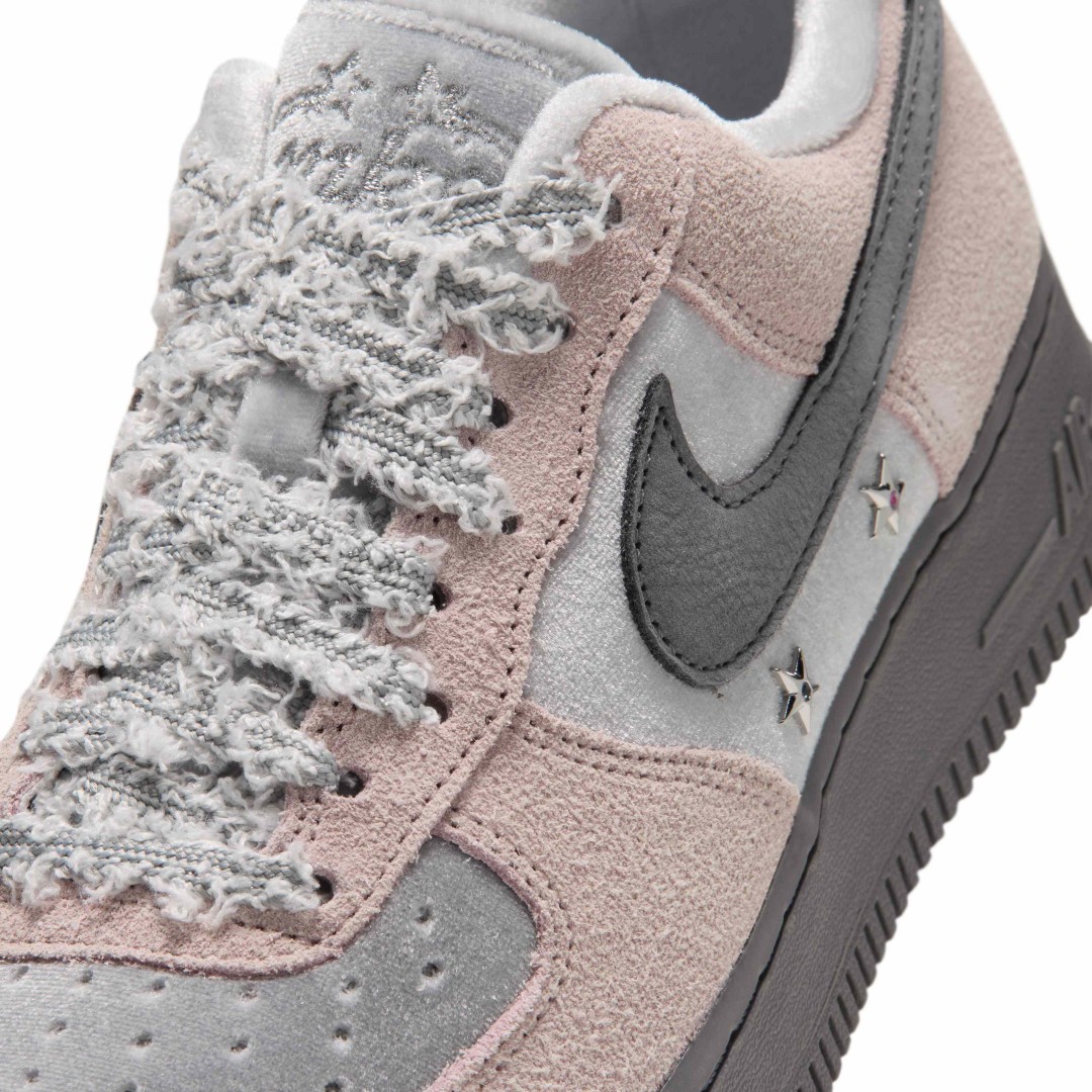 2026年10月17日発売！NIKE W AIR FORCE 1 07 LOW新色登場